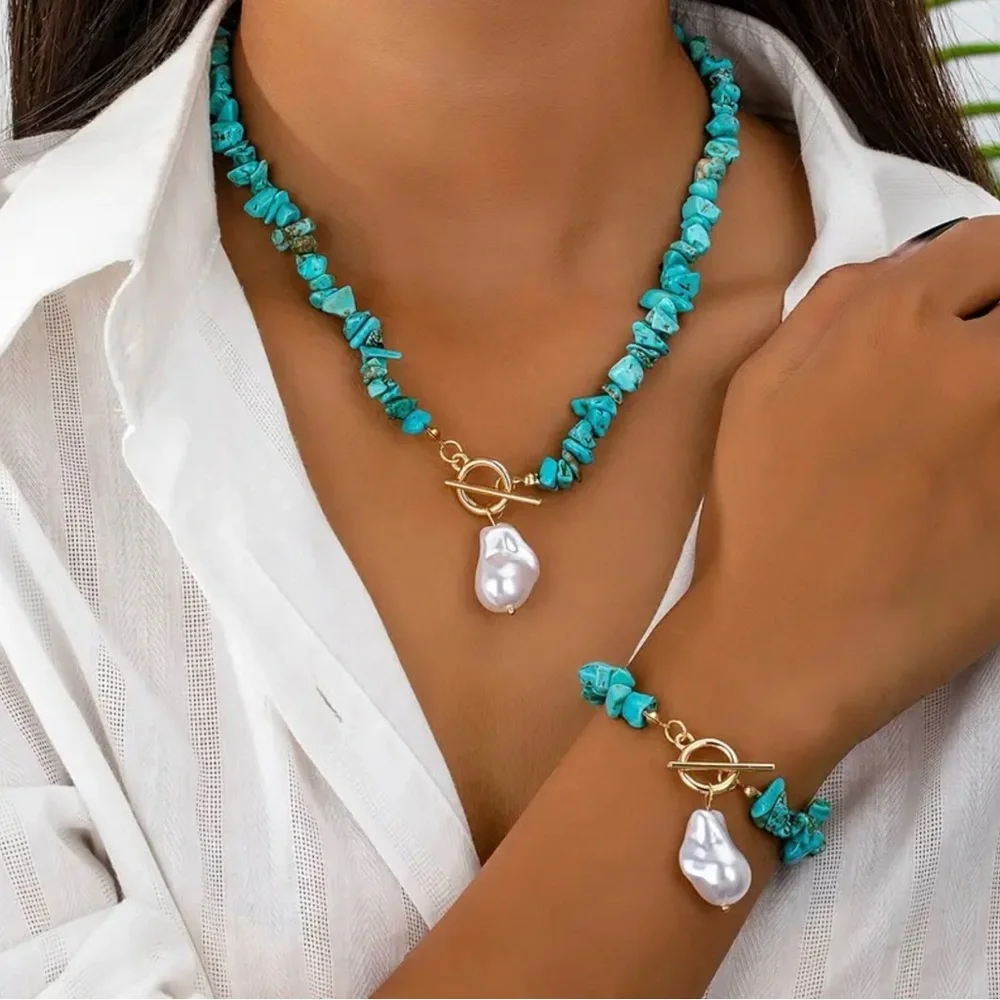 Turquoise and Gold Jewelry Set with Pearl Accents - Picture 1 of 9